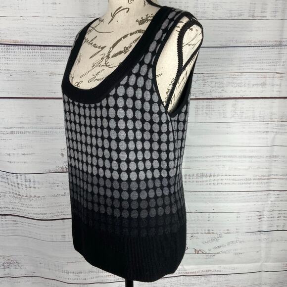 Talbots Sweater Vest Womens M Sleeveless Scoop Neck Merino Wool Polka Dot - Picture 5 of 10